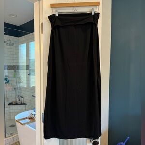 Athleta Black Fold-Over Waist Maxi Skirt size M
